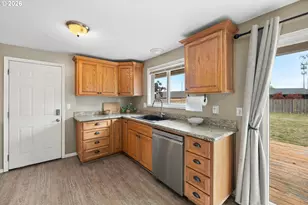 20745 SW Wyngate St, Beaverton, OR 97078 - Photo 9