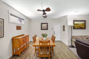 1082 57th St, Washougal, WA 98671 - Photo 9