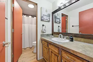 3545 SE 1st St, Gresham, OR 97080 - Photo 17