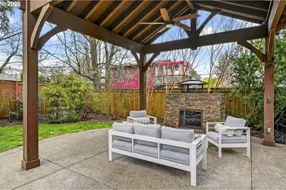 8965 N Clarendon Ave, Portland, OR 97203 - Photo 43