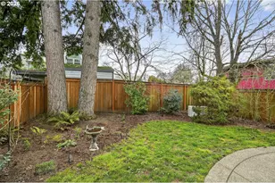 8965 N Clarendon Ave, Portland, OR 97203 - Photo 45
