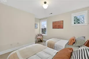 8965 N Clarendon Ave, Portland, OR 97203 - Photo 35