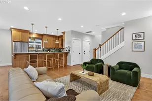 8965 N Clarendon Ave, Portland, OR 97203 - Photo 13