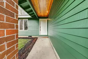 18830 SW Butternut St, Beaverton, OR 97078 - Photo 7