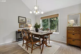 8908 SW 50th Ave, Portland, OR 97219 - Photo 11