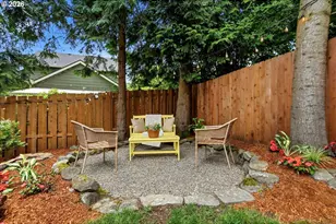 8908 SW 50th Ave, Portland, OR 97219 - Photo 33
