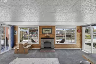 1835 N Jantzen Ave, Portland, OR 97217 - Photo 9
