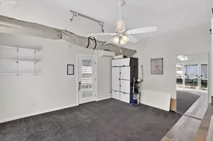1835 N Jantzen Ave, Portland, OR 97217 - Photo 23