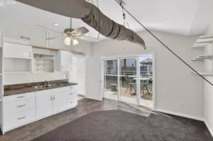 1835 N Jantzen Ave, Portland, OR 97217 - Photo 25