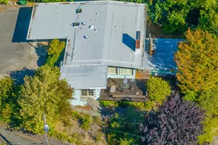 1159 E 1st Pl, Coquille, OR 97423 - Photo 45