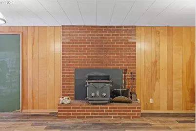 1159 E 1st Pl, Coquille, OR 97423 - Photo 35