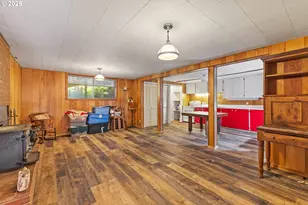 1159 E 1st Pl, Coquille, OR 97423 - Photo 31