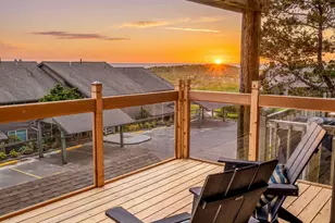 355 N Breaker Point Dr, Cannon Beach, OR 97110 - Photo 9