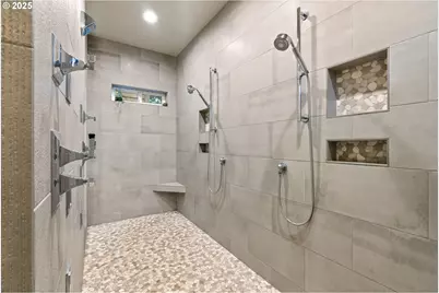 13710 Knaus Rd, Lake Oswego, OR 97034 - Photo 27