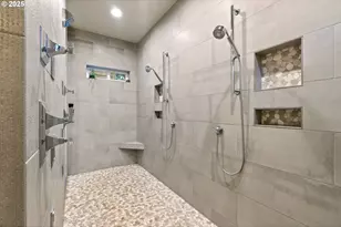 13710 Knaus Rd, Lake Oswego, OR 97034 - Photo 27