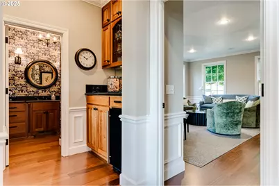 2030 W 34th Ave, Eugene, OR 97405 - Photo 21