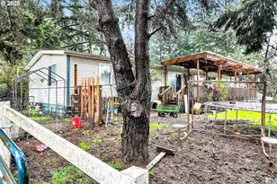 17600 NW Panther Creek Rd, Carlton, OR 97111 - Photo 9