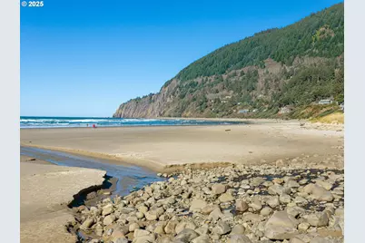 511 1st St, Manzanita, OR 97130 - Photo 21