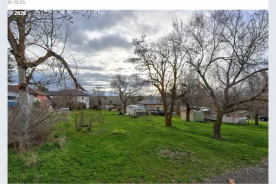 400 Lincoln St, Moro, OR 97039 - Photo 5