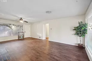 1315 N Russet St, Portland, OR 97217 - Photo 5