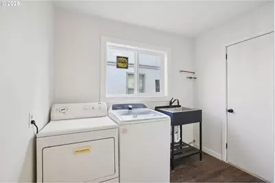1315 N Russet St, Portland, OR 97217 - Photo 17