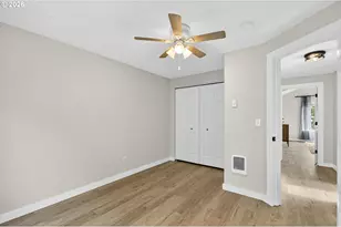 929 NW Spring St, Newport, OR 97365 - Photo 33