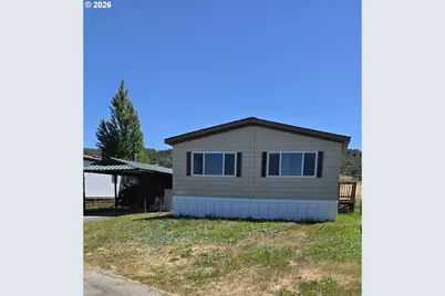 127 Berry Loop Ln, Roseburg, OR 97471 - Photo 1