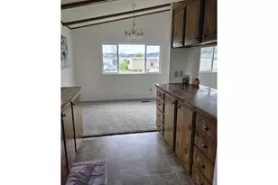 127 Berry Loop Ln, Roseburg, OR 97471 - Photo 9