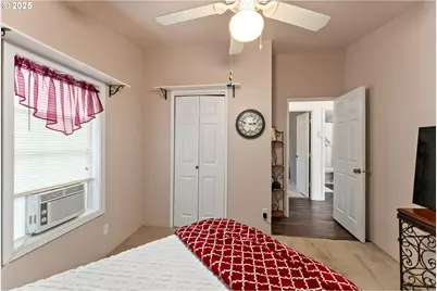 184 SE Cordelia Dr, Myrtle Creek, OR 97457 - Photo 29