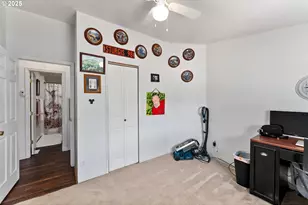 184 SE Cordelia Dr, Myrtle Creek, OR 97457 - Photo 31