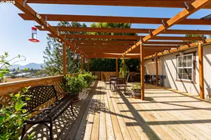 184 SE Cordelia Dr, Myrtle Creek, OR 97457 - Photo 19