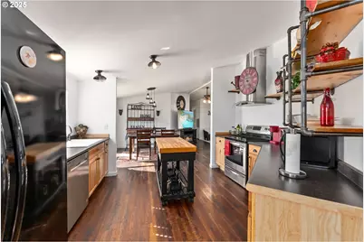 184 SE Cordelia Dr, Myrtle Creek, OR 97457 - Photo 15