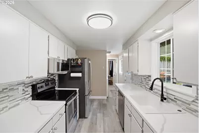 9405 NE 10th St, Vancouver, WA 98664 - Photo 13