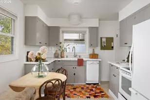 7835 SE Salmon St, Portland, OR 97215 - Photo 11