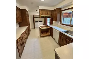 15400 SE Barlow Ct, Damascus, OR 97089 - Photo 9