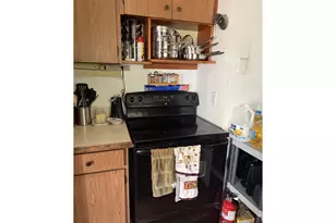 35 NE 157th Ave, Portland, OR 97230 - Photo 9