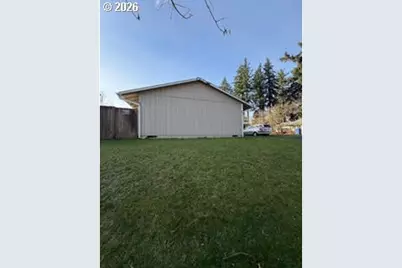 35 NE 157th Ave, Portland, OR 97230 - Photo 29