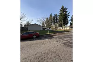 35 NE 157th Ave, Portland, OR 97230 - Photo 33