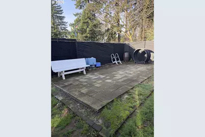 35 NE 157th Ave, Portland, OR 97230 - Photo 15