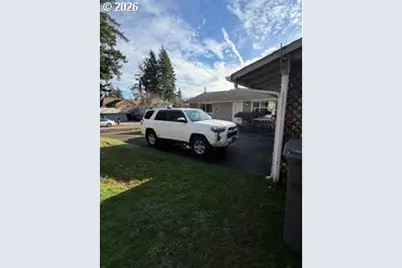 35 NE 157th Ave, Portland, OR 97230 - Photo 25