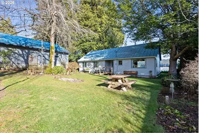 2032 SE Garden Way, Waldport, OR 97394 - Photo 3