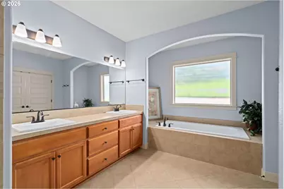 1394 NE 17th Ave, Canby, OR 97013 - Photo 33