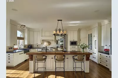 1205 SW Fairfax Pl, Portland, OR 97225 - Photo 9