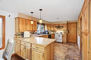 6145 Bailey Rd, Mt Hood Prkdl, OR 97041 - Photo 11