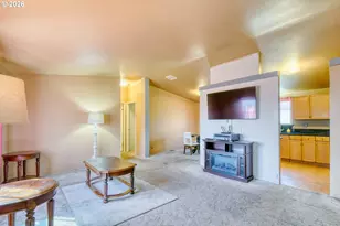 3022 SW River View Dr, Pendleton, OR 97801 - Photo 5