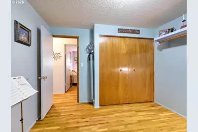 1215 Stanfield Rd, Woodburn, OR 97071 - Photo 13