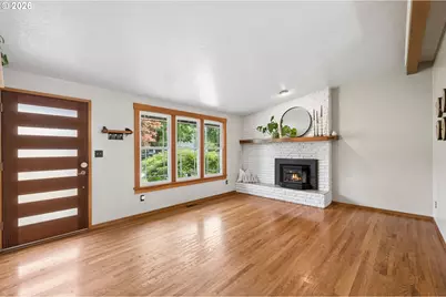 6467 SE 135th Ave, Portland, OR 97236 - Photo 5