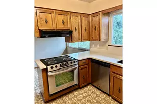 815 NW Battaglia Ave, Gresham, OR 97030 - Photo 5