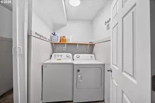 790 SE 1st St, Gresham, OR 97080 - Photo 23