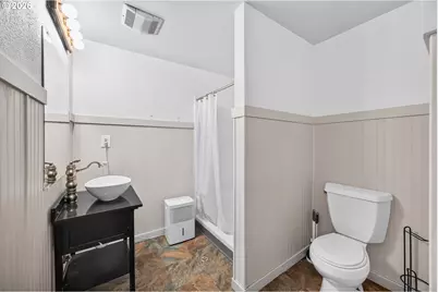790 SE 1st St, Gresham, OR 97080 - Photo 21